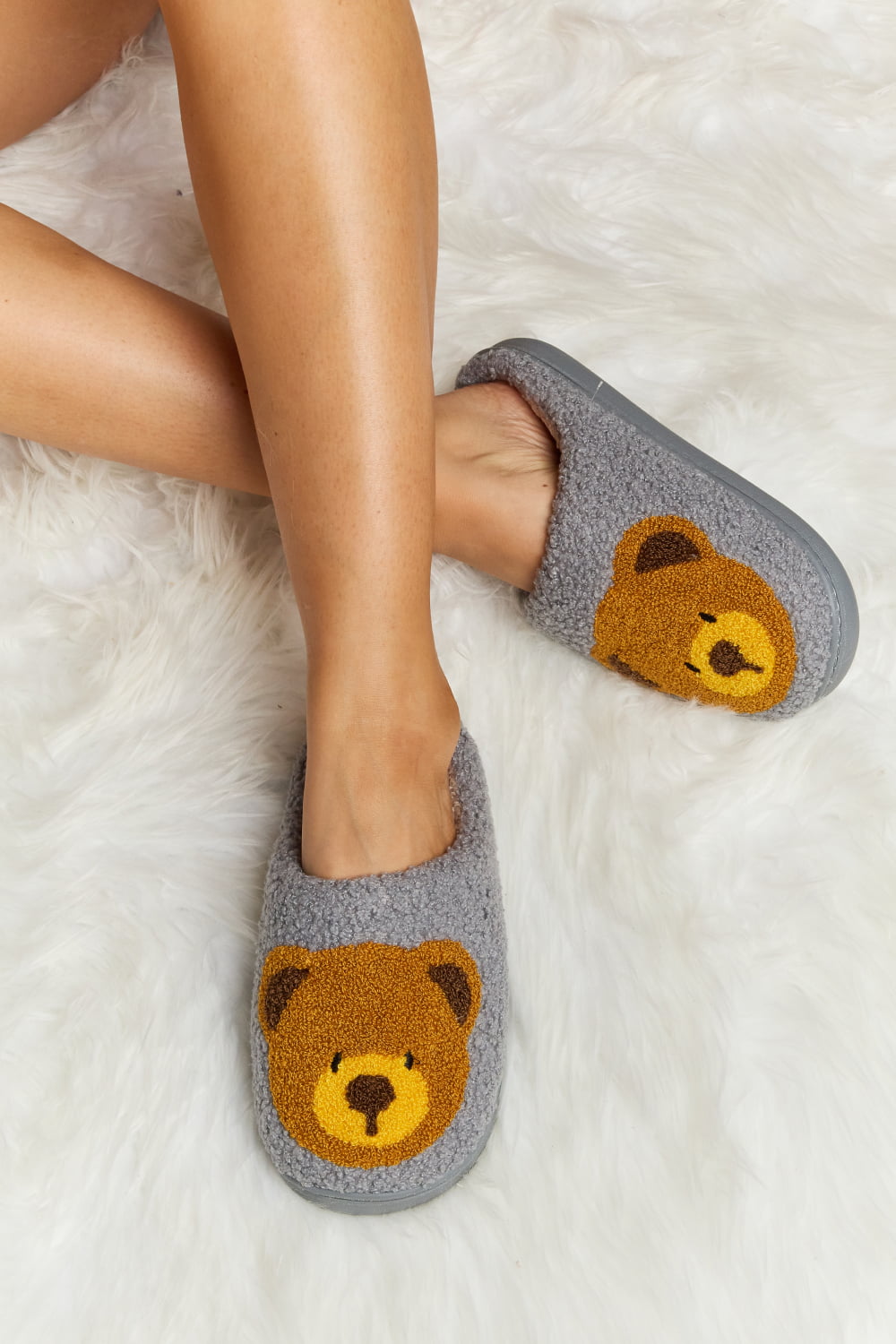 Melody Teddy Bear Print Plush Slide Slippers